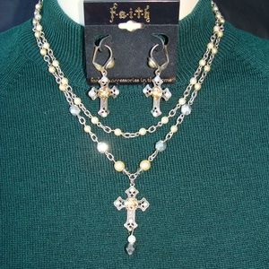 faith crosses beaded necklace and earrings set S15